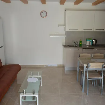Apartment Kata