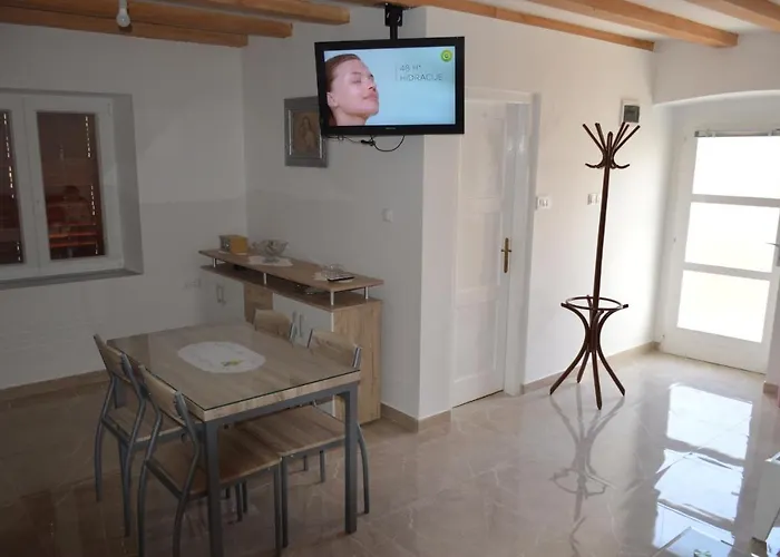 Apartment Kata Prvic Sepurine