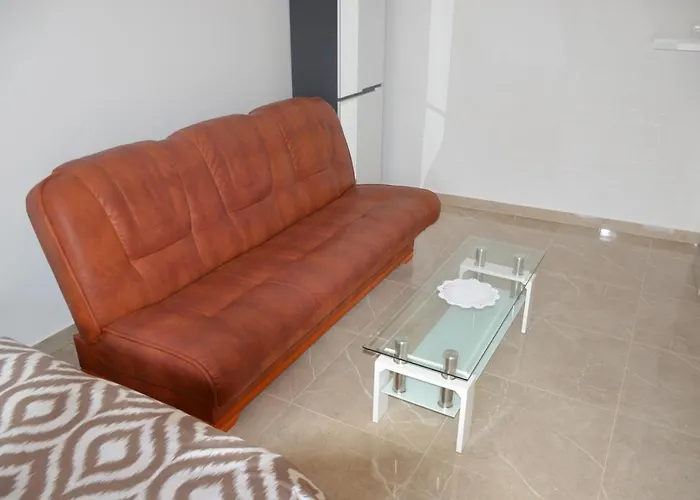 Kata Apartamento Prvic Sepurine