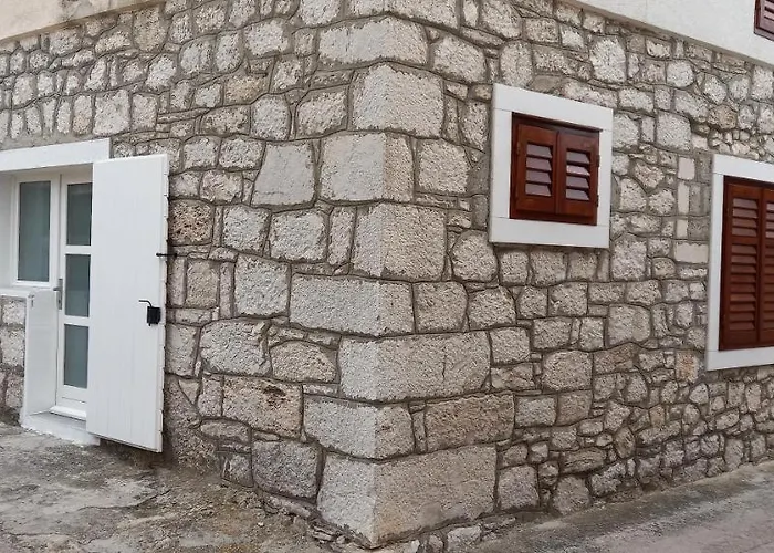 Kata Apartment Prvic Sepurine